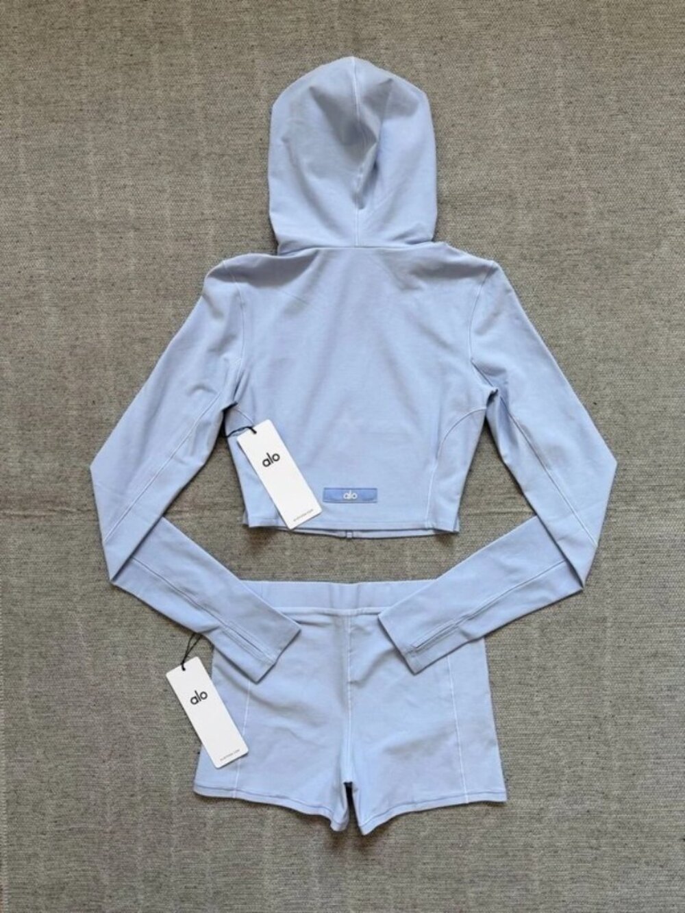 Alo Yoga Alosoft Sincere Fitted Jacket and Alosoft Sincere Micro Short, size S - Picture 2 of 10